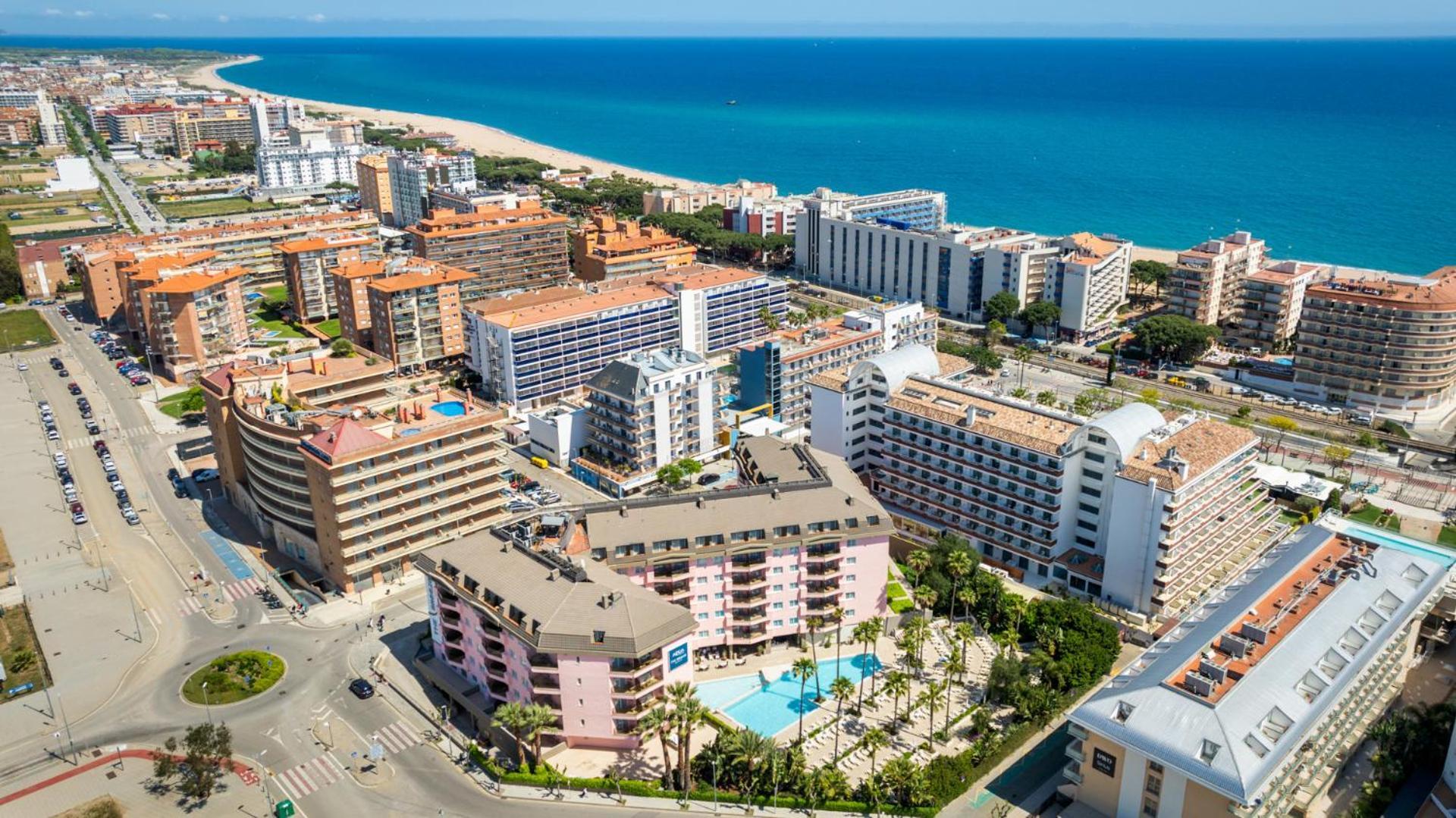 Aqua The Breeze (adults Only +18) 4* Santa Susanna