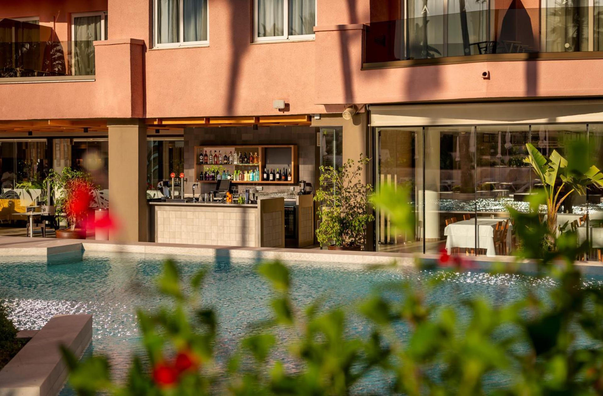 Aqua The Breeze (adults Only +18) Santa Susanna