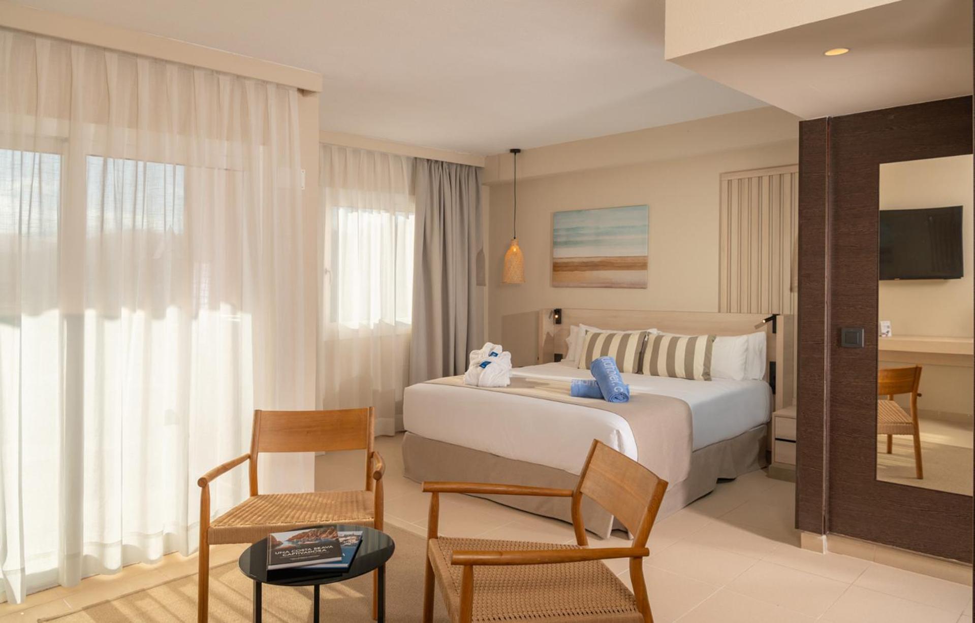 Aqua The Breeze (adults Only +18) 4*