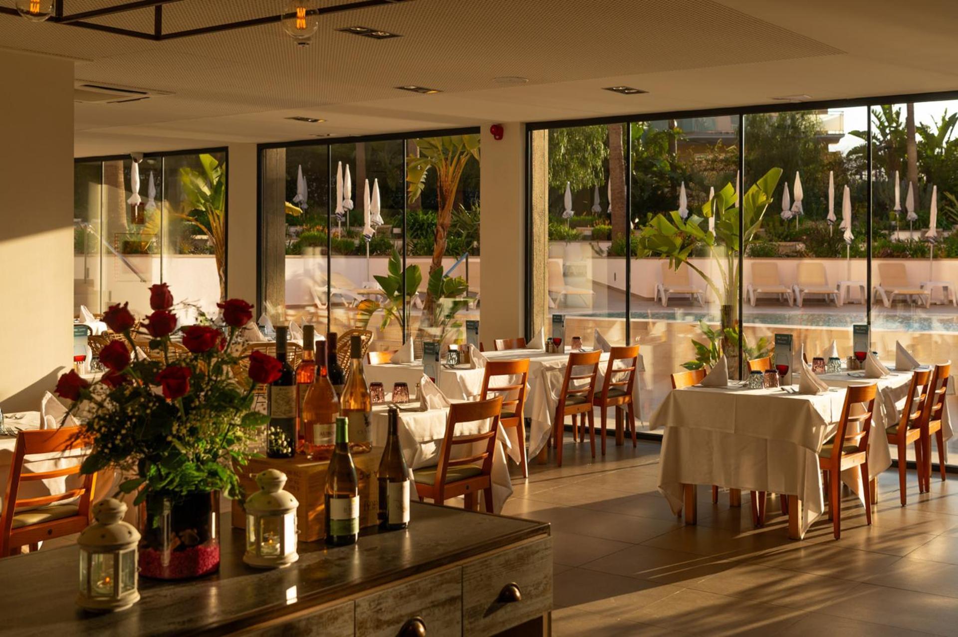 Hotel Aqua The Breeze (adults Only +18) 4*
