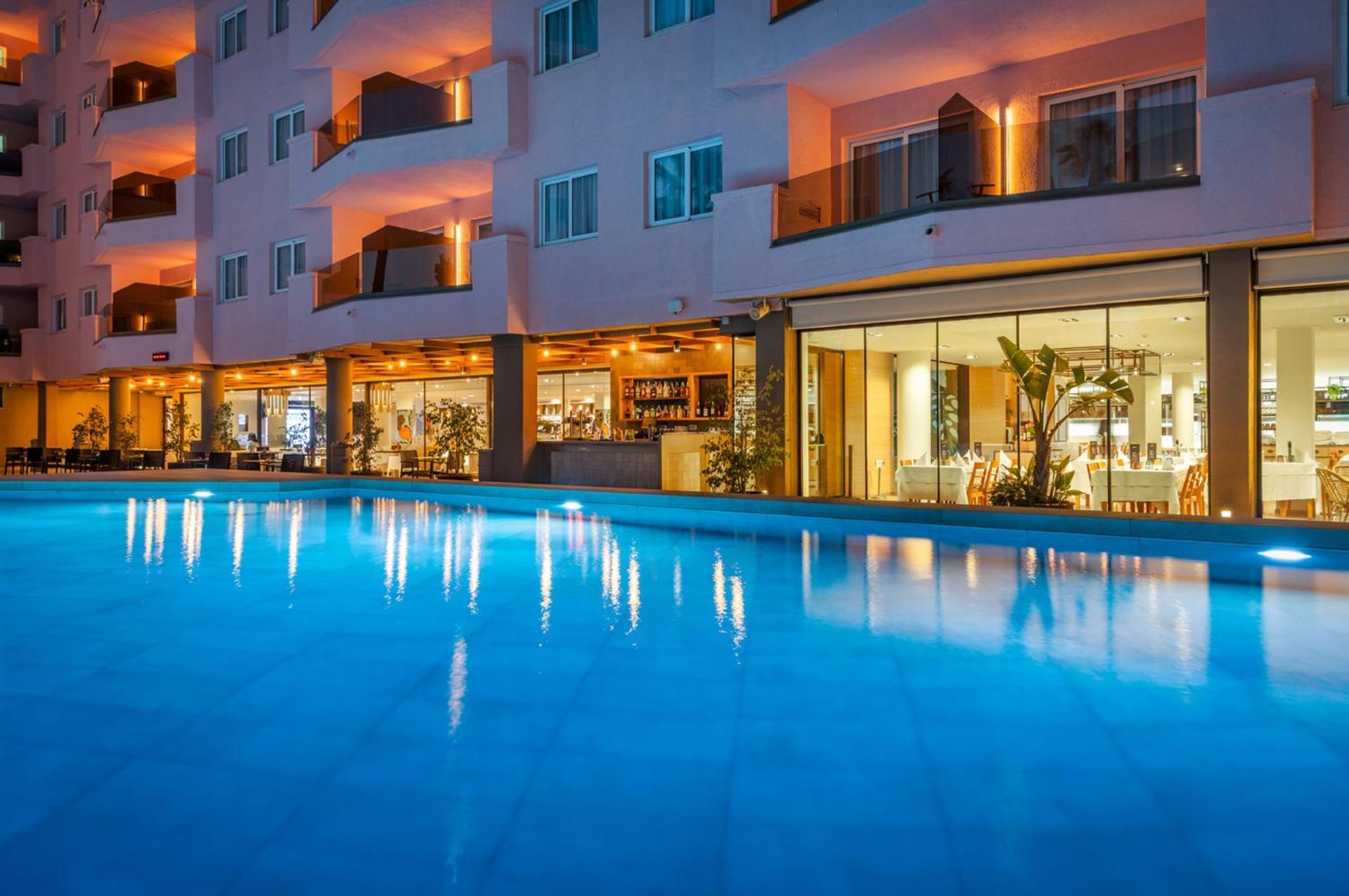 Aqua The Breeze (adults Only +18) 4* Santa Susanna
