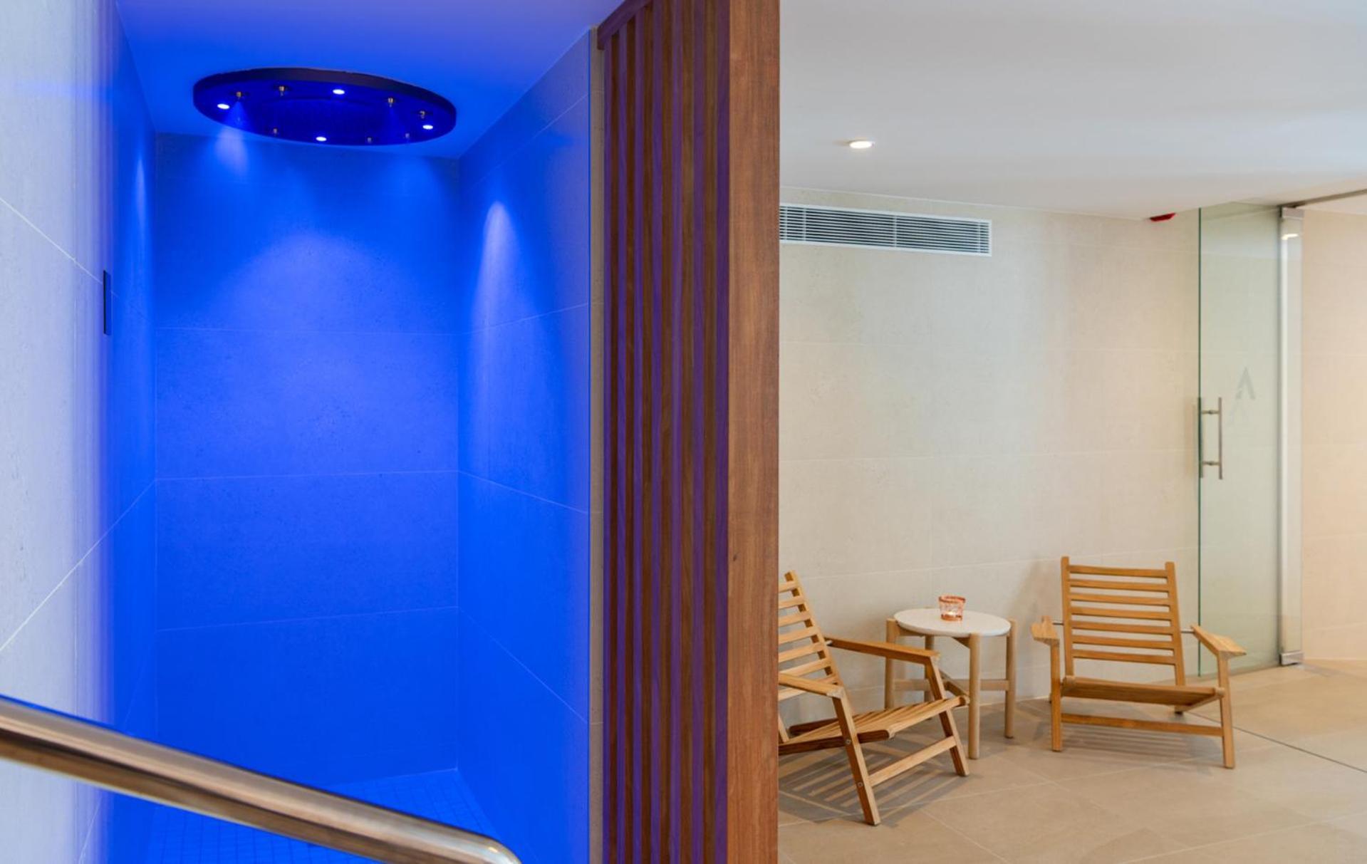 Hotel Aqua The Breeze (adults Only +18) Santa Susana